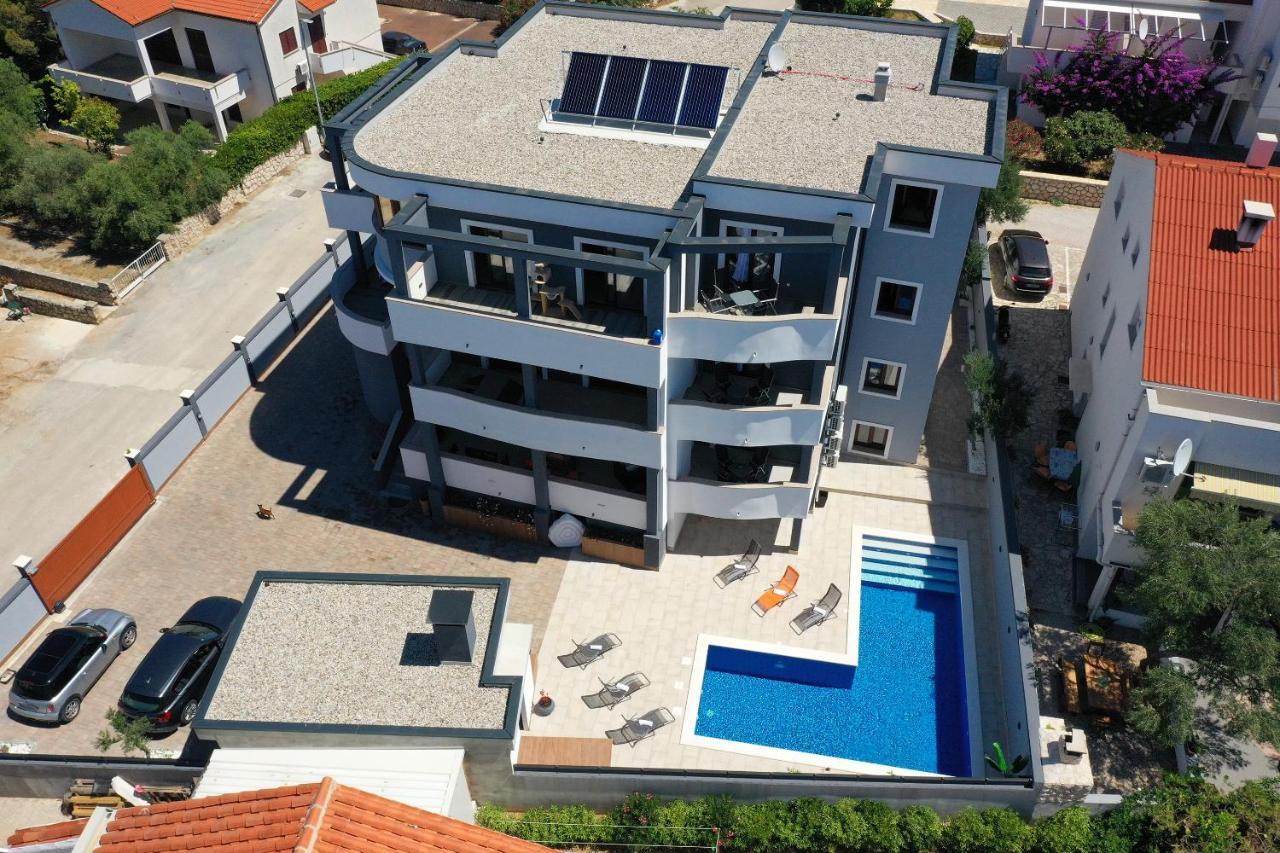Villa Mariella Новалья Экстерьер фото