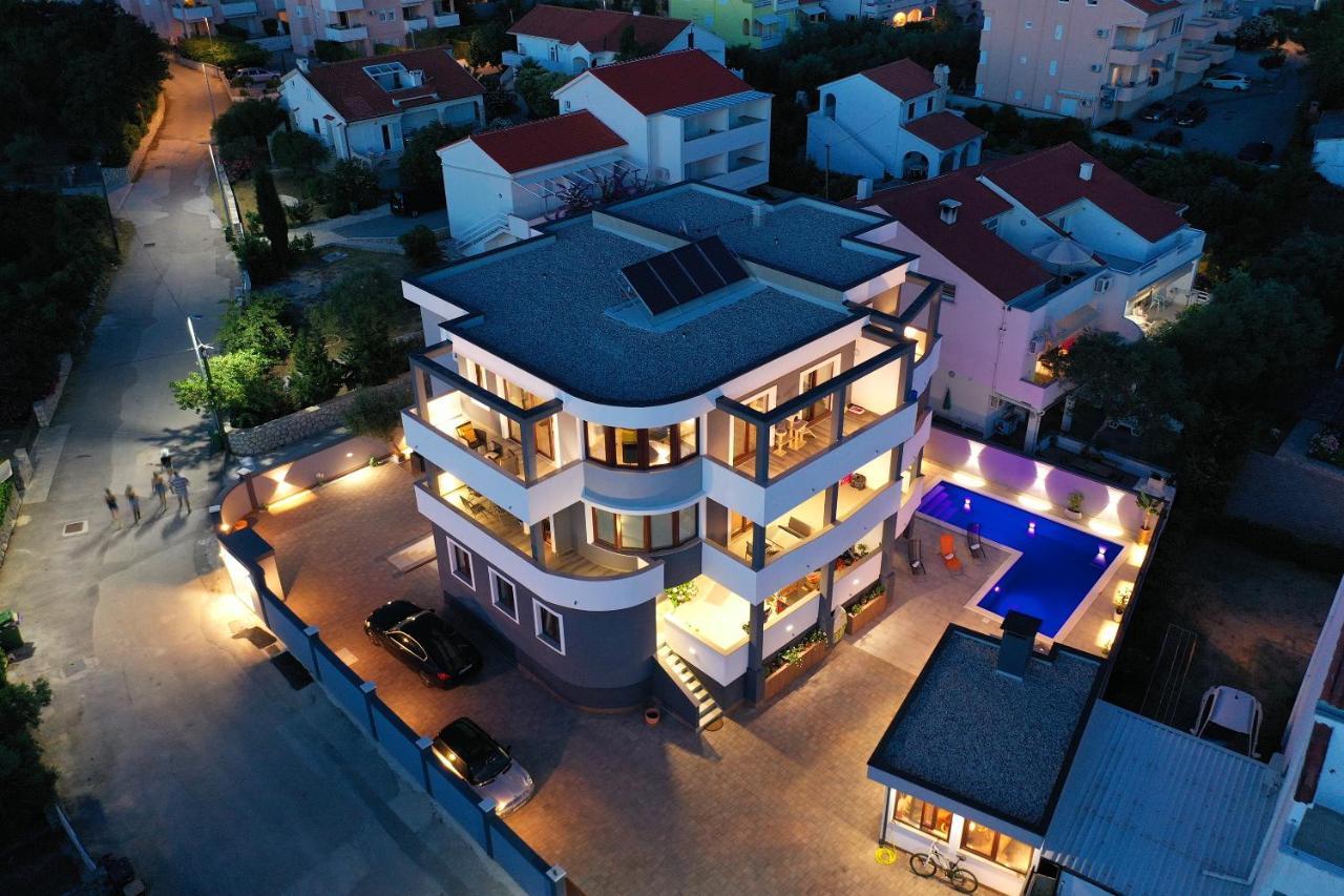 Villa Mariella Новалья Экстерьер фото